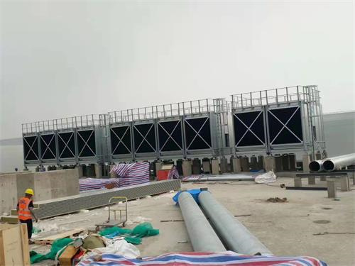 中央空調冷卻塔噪聲來源及降噪治理方法,中央空調冷卻塔圖片