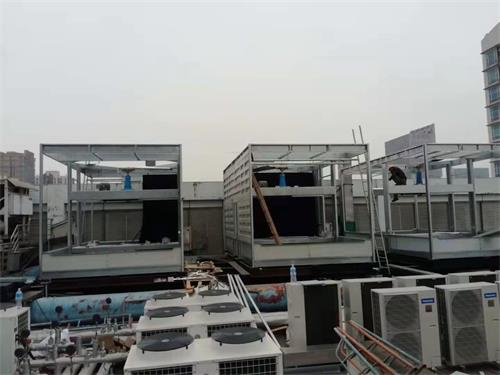 商業(yè)<a href=http://m.haoruidoor.com/tags/10_0.html target=_blank class=infotextkey>冷卻塔噪音</a>的解決方案